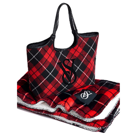 Een Schotse boodschappentas en een gezellige deken - Victoria's Secret